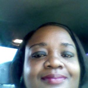 Meet your Posher, Tonia